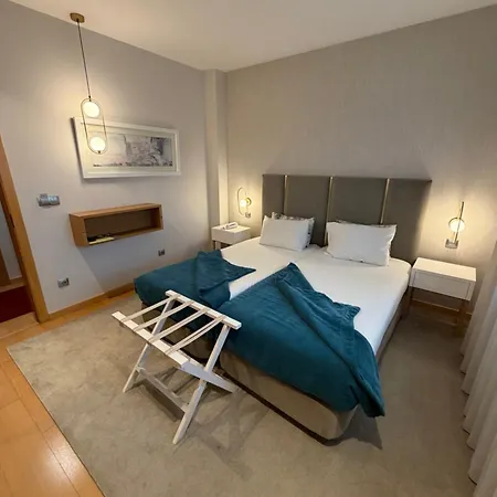 Albergaria Borges 3*