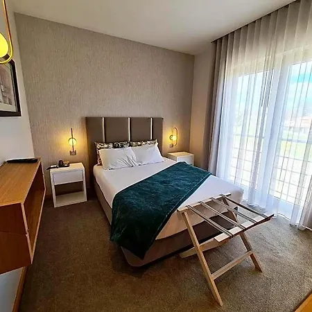 Albergaria Borges 3* تشافيس