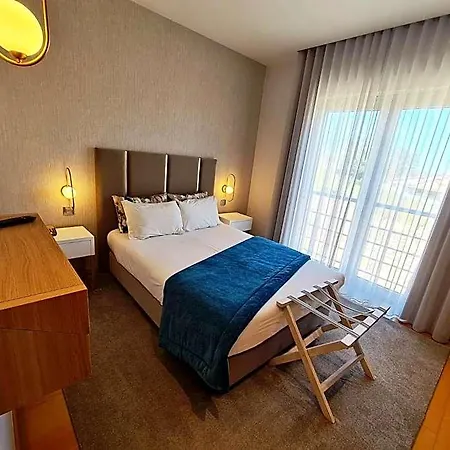 Albergaria Borges 3* تشافيس