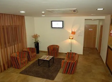 Albergaria Borges Отель 3*
