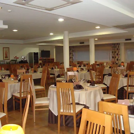 Hotel Albergaria Borges 3*