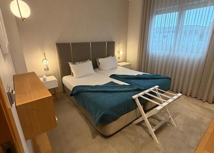 Hotel Albergaria Borges 3*