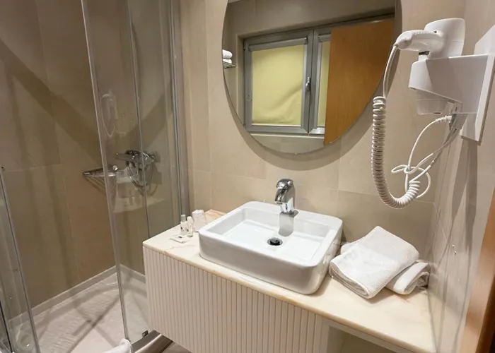 Albergaria Borges Hotel 3*